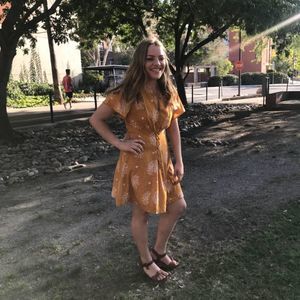 Meet your Posher, Emma